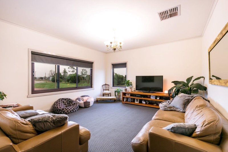 Photo - 30 Rodwells Road, Birdwoodton VIC 3505 - Image 14