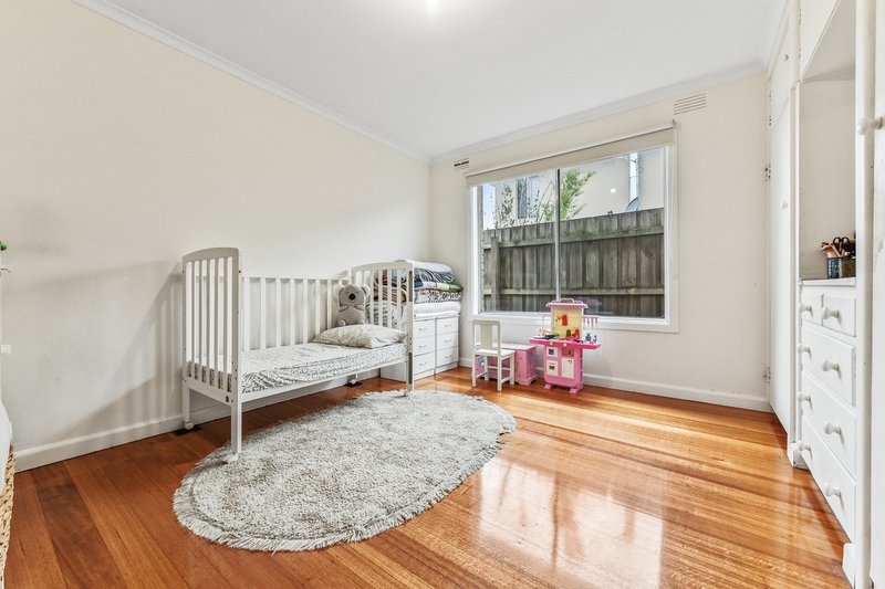 Photo - 30 Rogers Street, Pakenham VIC 3810 - Image 9