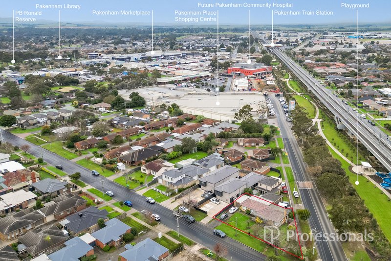 Photo - 30 Rogers Street, Pakenham VIC 3810 - Image 14