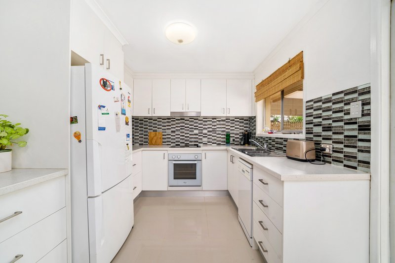 Photo - 30 Rosebrook Street, Kallangur QLD 4503 - Image 2