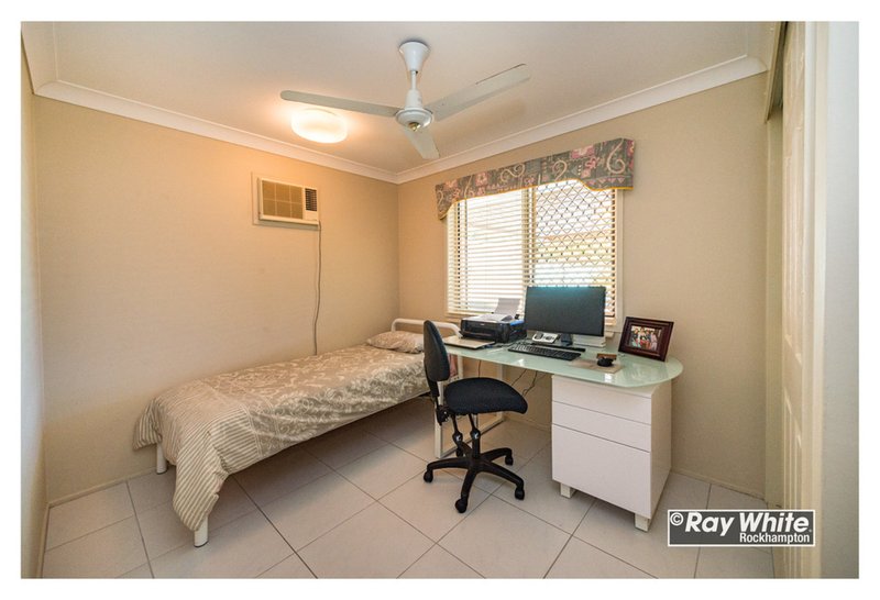 Photo - 30 Rosewood Drive, Norman Gardens QLD 4701 - Image 21