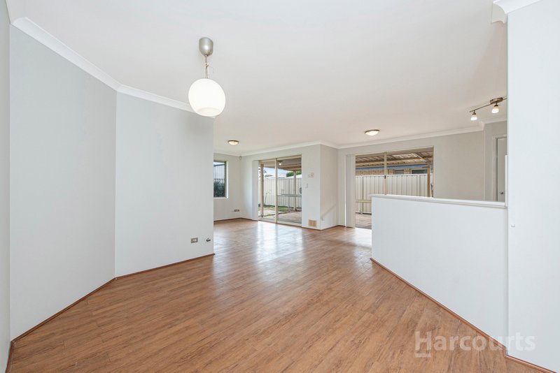 Photo - 30 Round Hill Drive, Port Kennedy WA 6172 - Image 5