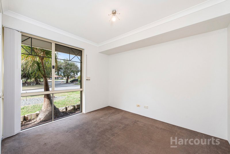 Photo - 30 Round Hill Drive, Port Kennedy WA 6172 - Image 10
