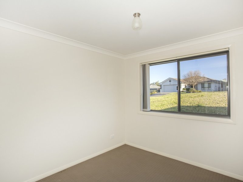 Photo - 30 Royal Mantle Drive, Ulladulla NSW 2539 - Image 10