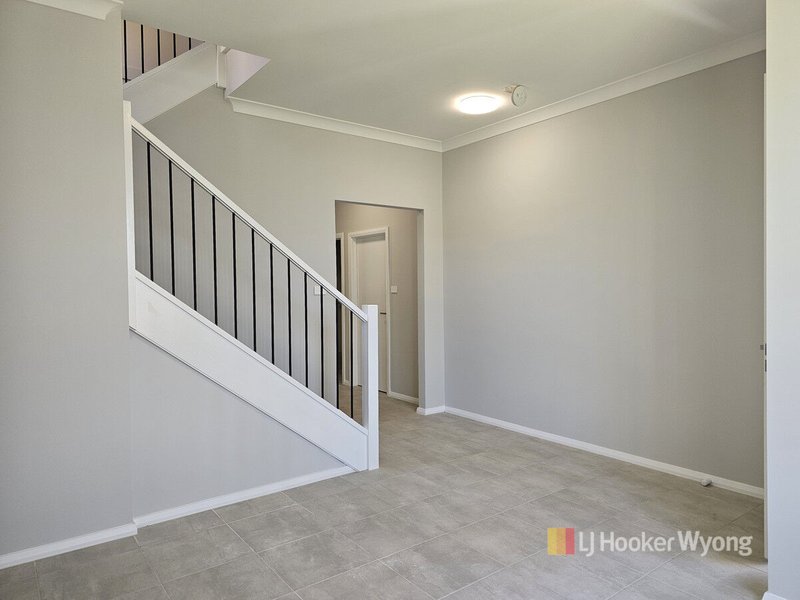 Photo - 30 Ruby Street, Gorokan NSW 2263 - Image 3