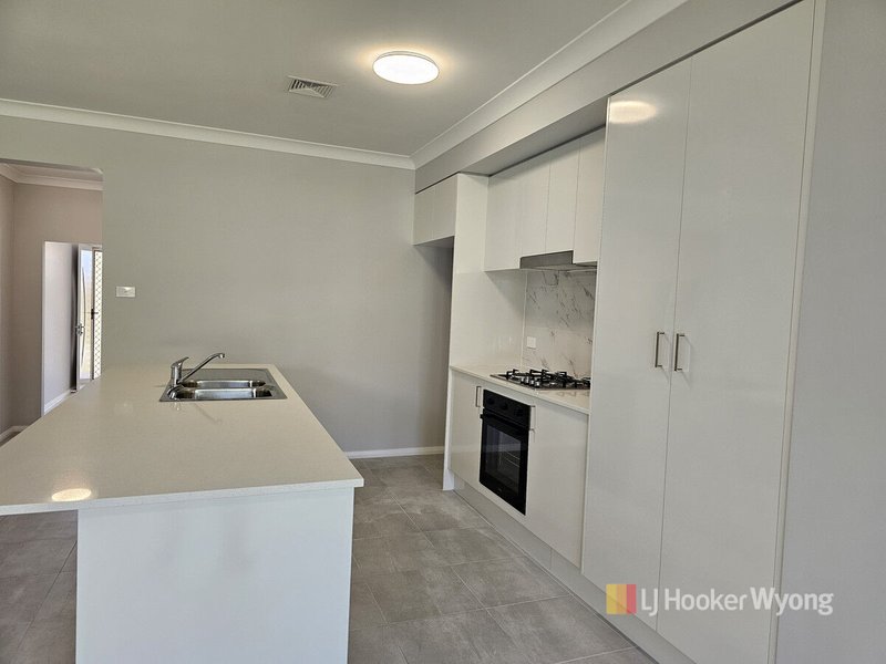 Photo - 30 Ruby Street, Gorokan NSW 2263 - Image 4