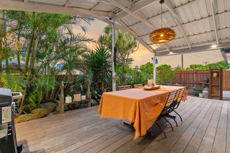 Photo - 30 Saleng Crescent, Warana QLD 4575 - Image 32