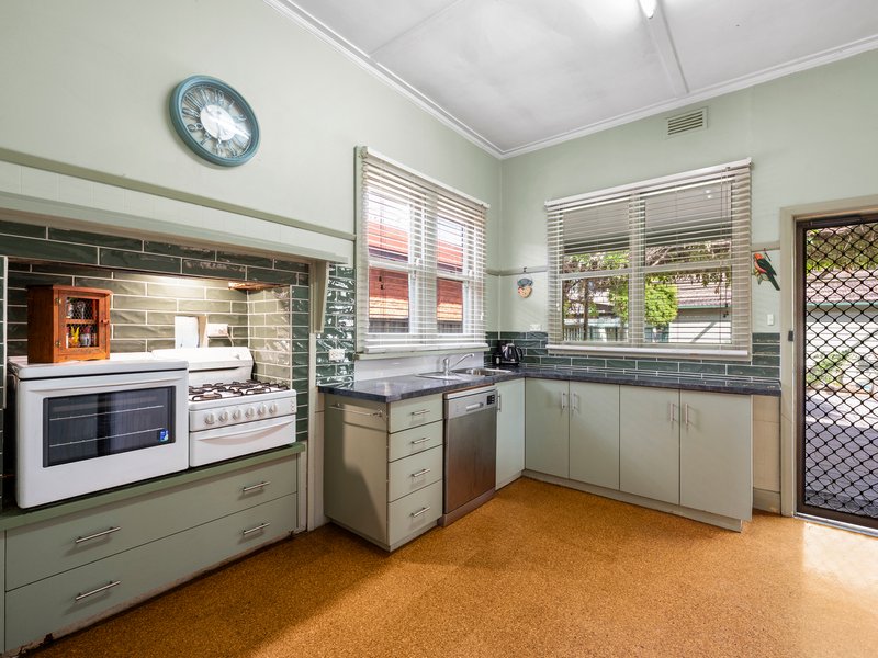 Photo - 30 Samaria Road, Benalla VIC 3672 - Image 7