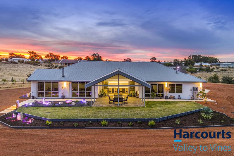 Photo - 30 Sceptrum Avenue, Chittering WA 6084 - Image 4