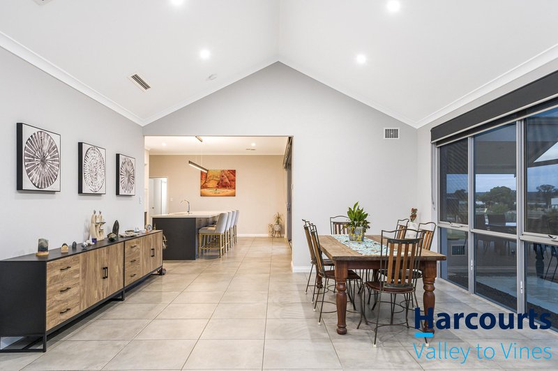 Photo - 30 Sceptrum Avenue, Chittering WA 6084 - Image 9