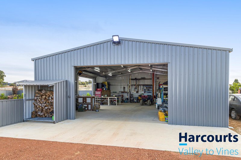 Photo - 30 Sceptrum Avenue, Chittering WA 6084 - Image 32