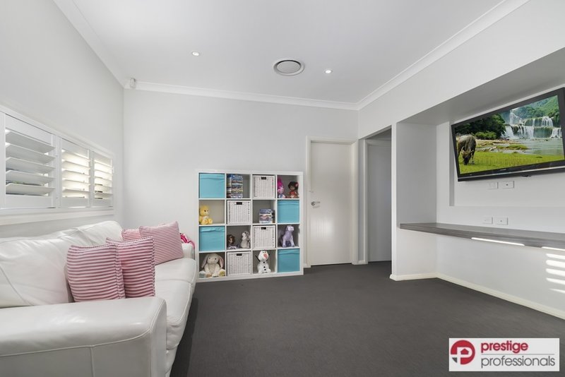 Photo - 30 Schulten Street, Moorebank NSW 2170 - Image 9