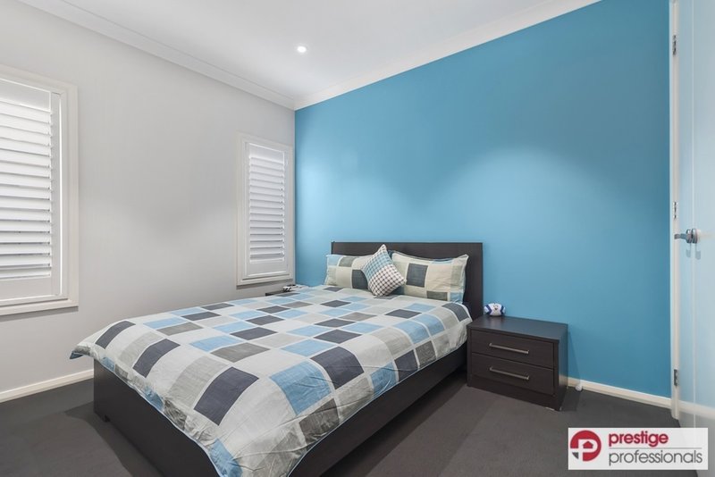 Photo - 30 Schulten Street, Moorebank NSW 2170 - Image 10