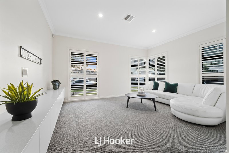 Photo - 30 Seely Street, Dandenong VIC 3175 - Image 4