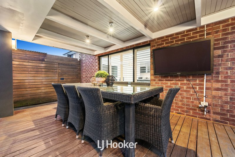 Photo - 30 Seely Street, Dandenong VIC 3175 - Image 18