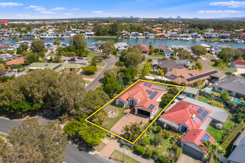 30 Sir Joseph Banks Drive, Pelican Waters QLD 4551