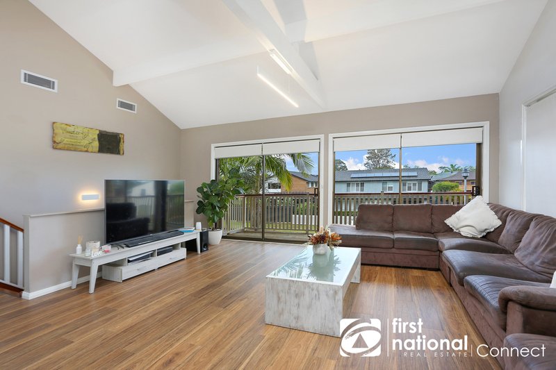 Photo - 30 Smallwood Road, Mcgraths Hill NSW 2756 - Image 2