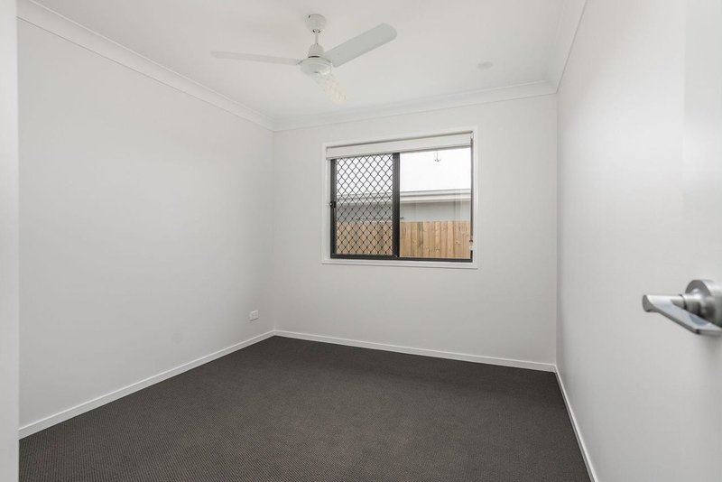 Photo - 30 Somerville Circuit, Park Ridge QLD 4125 - Image 14