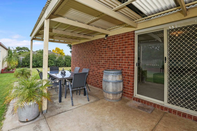 Photo - 30 Sparrow Court, Lara VIC 3212 - Image 16