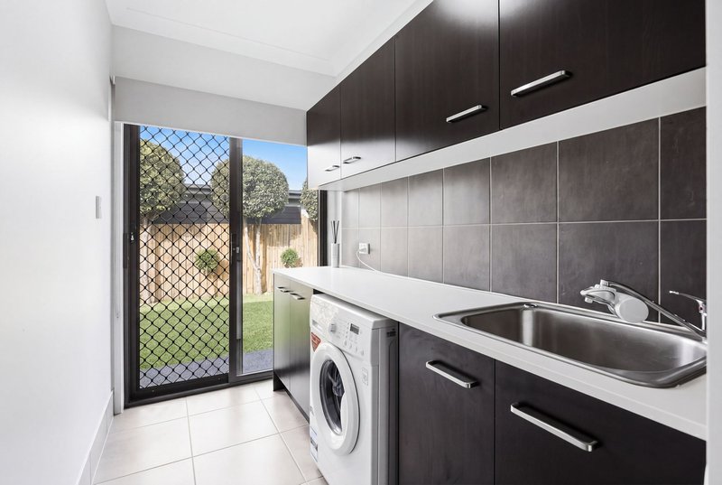 Photo - 30 Speedwell Street, Caboolture QLD 4510 - Image 8