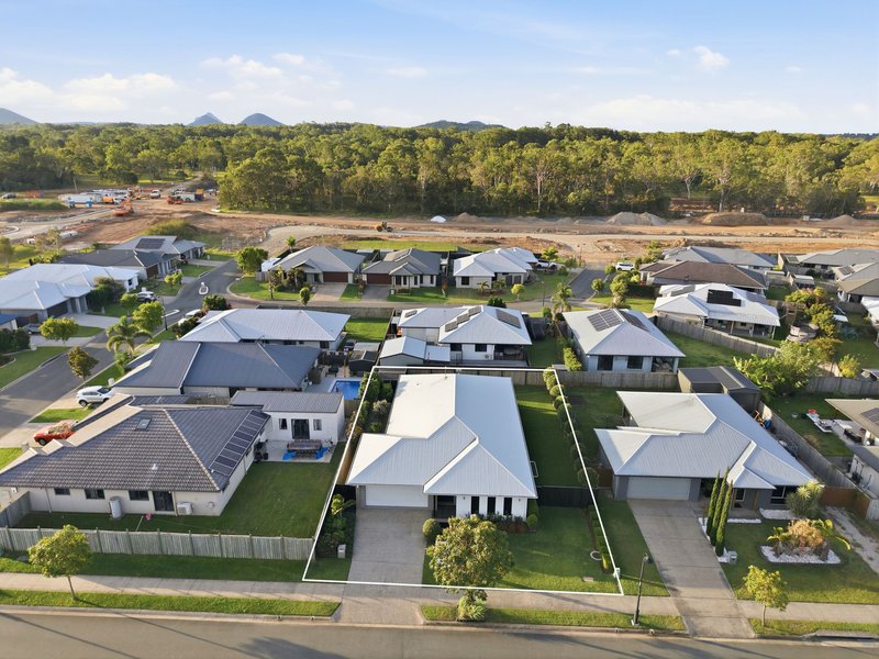 Photo - 30 Speedwell Street, Caboolture QLD 4510 - Image 24