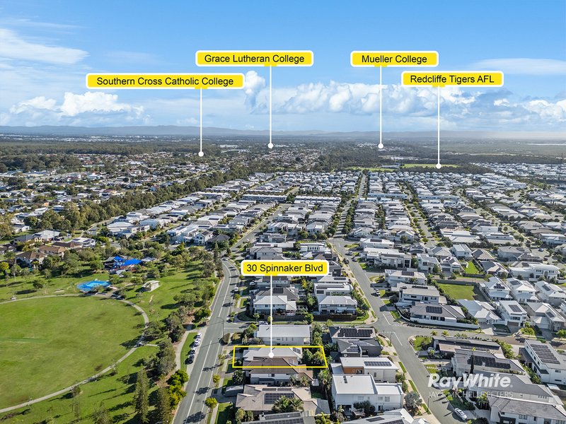 Photo - 30 Spinnaker Boulevard, Newport QLD 4020 - Image 30