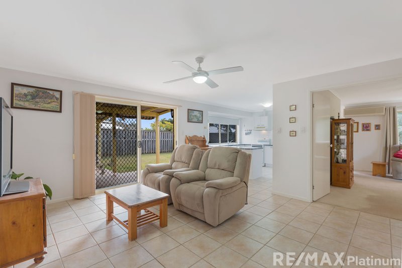 Photo - 30 Springbrook Place, Narangba QLD 4504 - Image 4