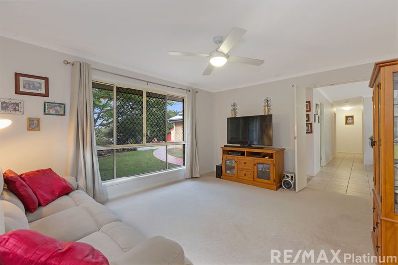 Photo - 30 Springbrook Place, Narangba QLD 4504 - Image 8