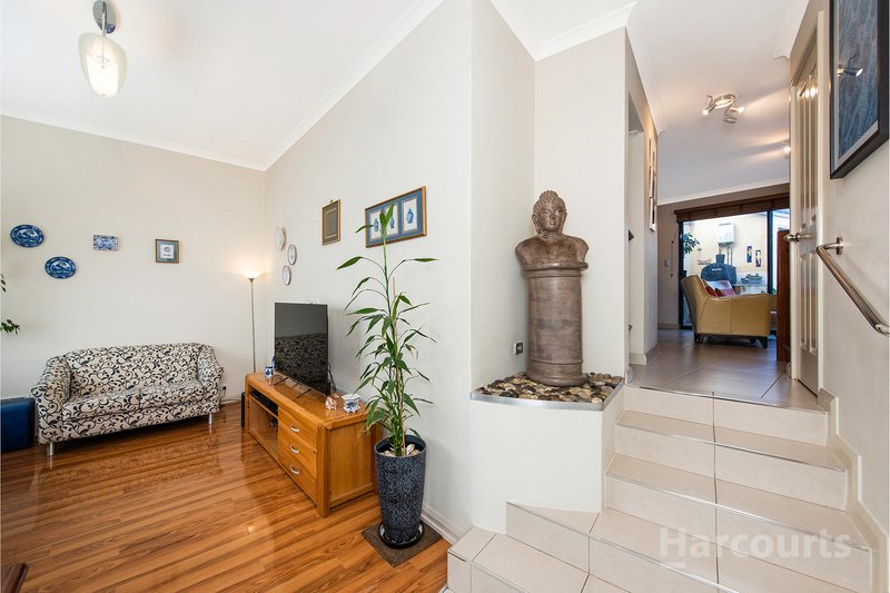 Photo - 30 St Pauls Crescent, Joondalup WA 6027 - Image 3