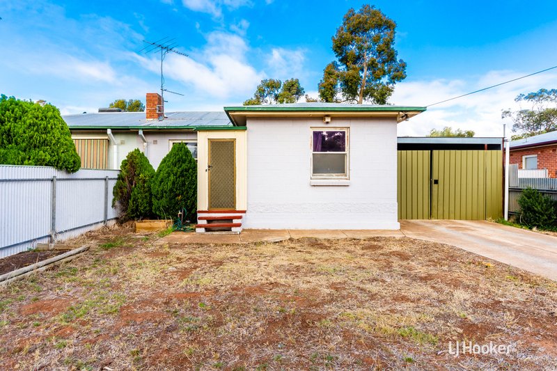 Photo - 30 Stakes Crescent, Elizabeth Downs SA 5113 - Image 1