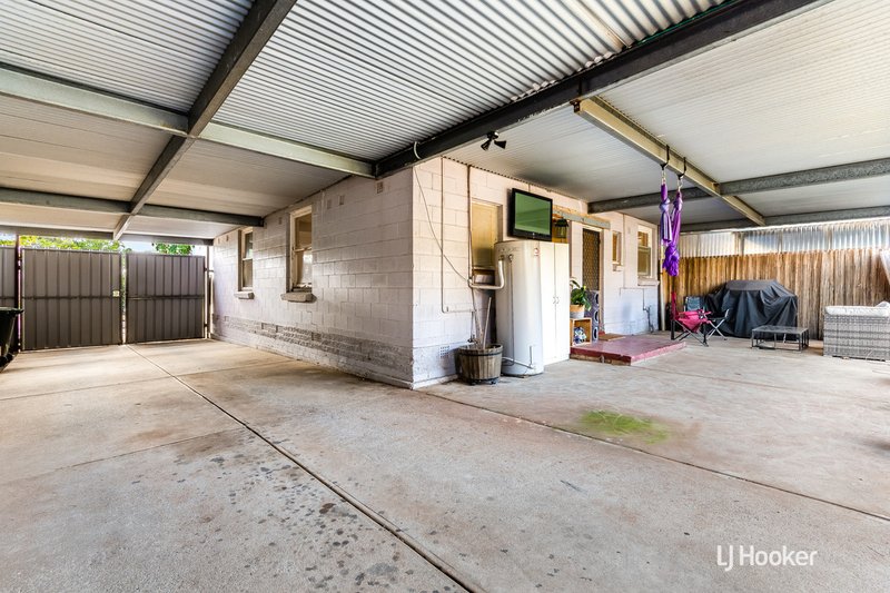 Photo - 30 Stakes Crescent, Elizabeth Downs SA 5113 - Image 16