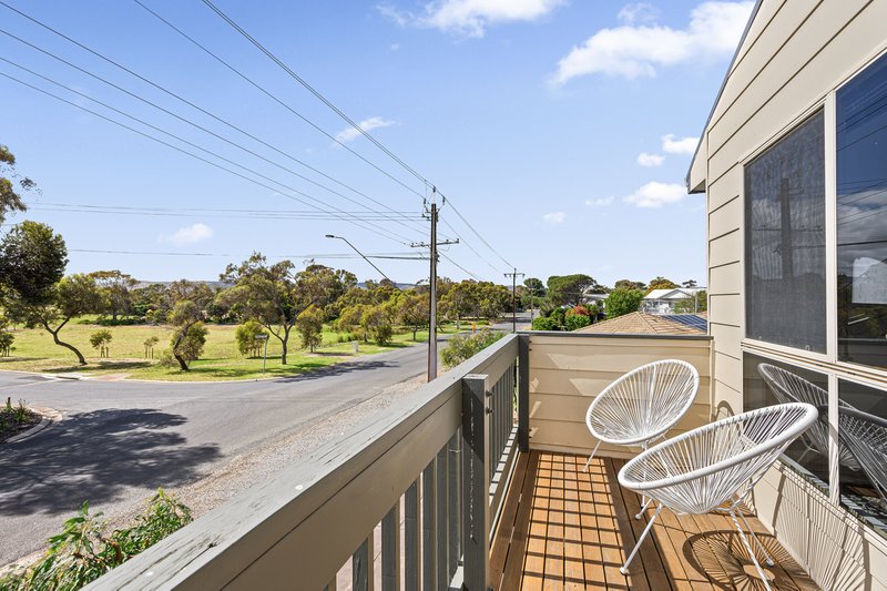 Photo - 30 Storey Avenue, Aldinga Beach SA 5173 - Image 4