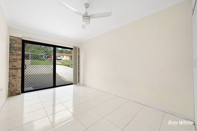 Photo - 30 Stoten Street, Eagleby QLD 4207 - Image 5