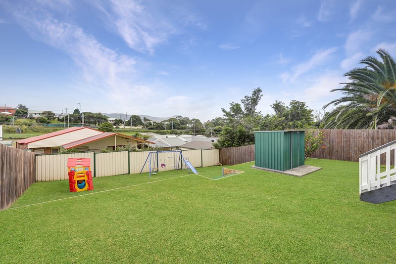 Photo - 30 Stratford Road, Unanderra NSW 2526 - Image 7