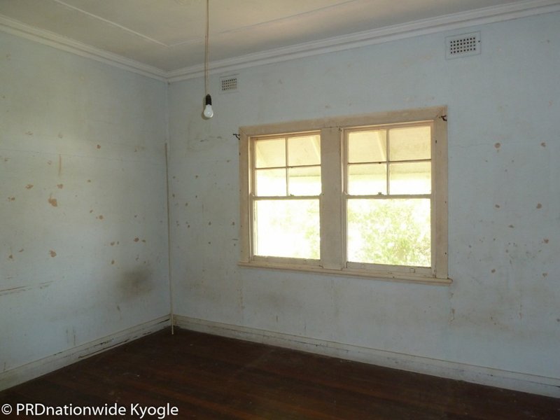 Photo - 30 Stratheden Street, Kyogle NSW 2474 - Image 2