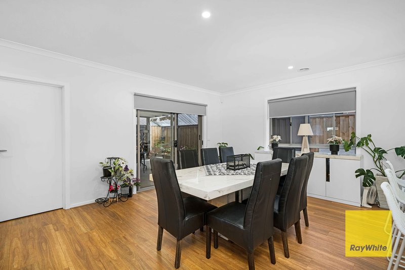 Photo - 30 Stubberfield Road, Tarneit VIC 3029 - Image 15