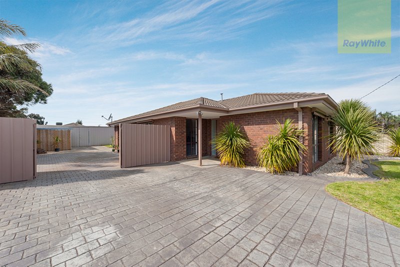 Photo - 30 Studley Street, Craigieburn VIC 3064 - Image 2