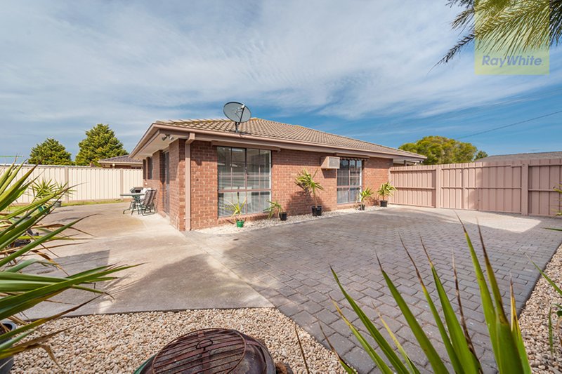 Photo - 30 Studley Street, Craigieburn VIC 3064 - Image 11