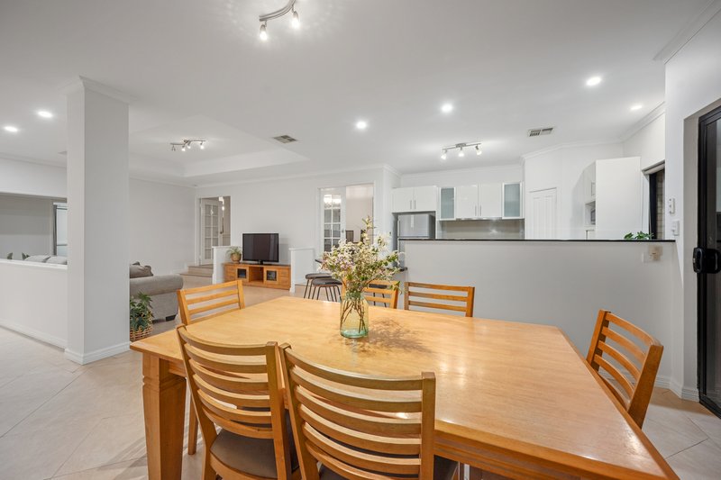 Photo - 30 Success Crescent, Salter Point WA 6152 - Image 6