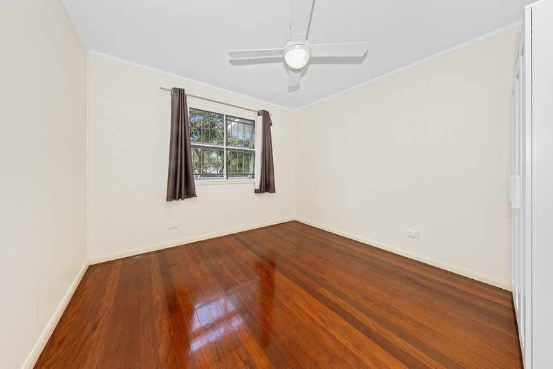 Photo - 30 Sunbury Street, Geebung QLD 4034 - Image 13