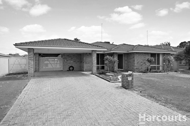 30 Sunningdale Chase, Meadow Springs WA 6210