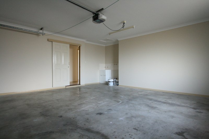 Photo - 30 Sunningdale Street, Oxley QLD 4075 - Image 24