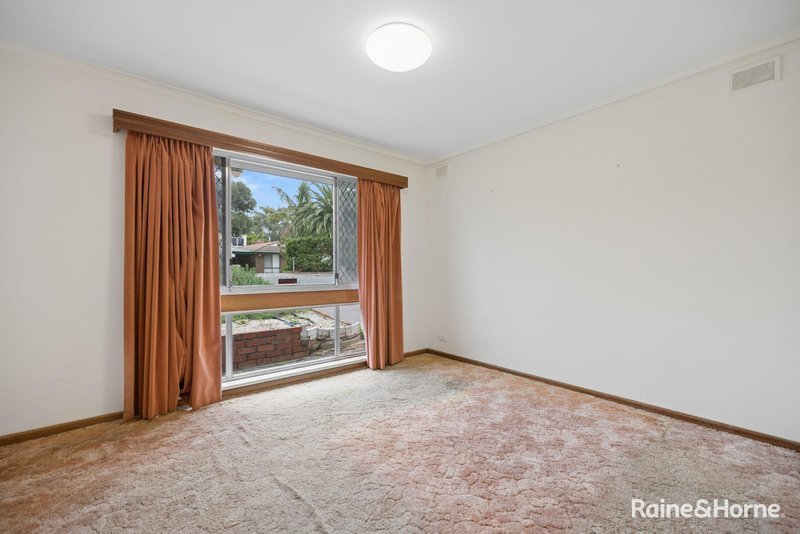 Photo - 30 Surrey Parade, Morphett Vale SA 5162 - Image 8