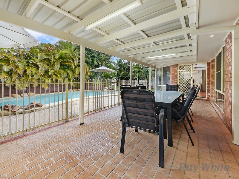 Photo - 30 Surround Street, Dakabin QLD 4503 - Image 6