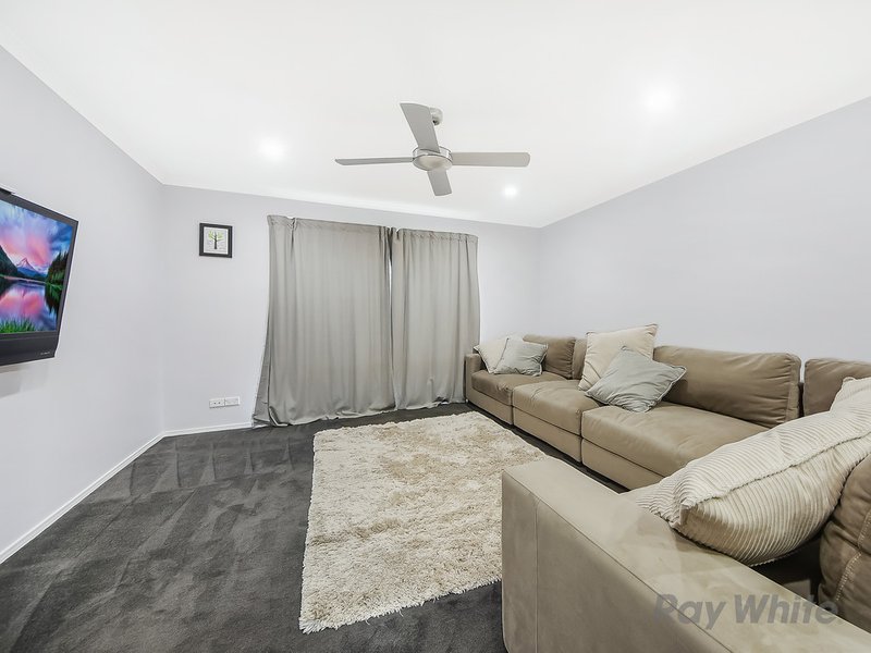 Photo - 30 Surround Street, Dakabin QLD 4503 - Image 13