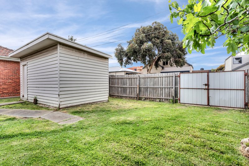 Photo - 30 Sussex Street, Pascoe Vale South VIC 3044 - Image 15