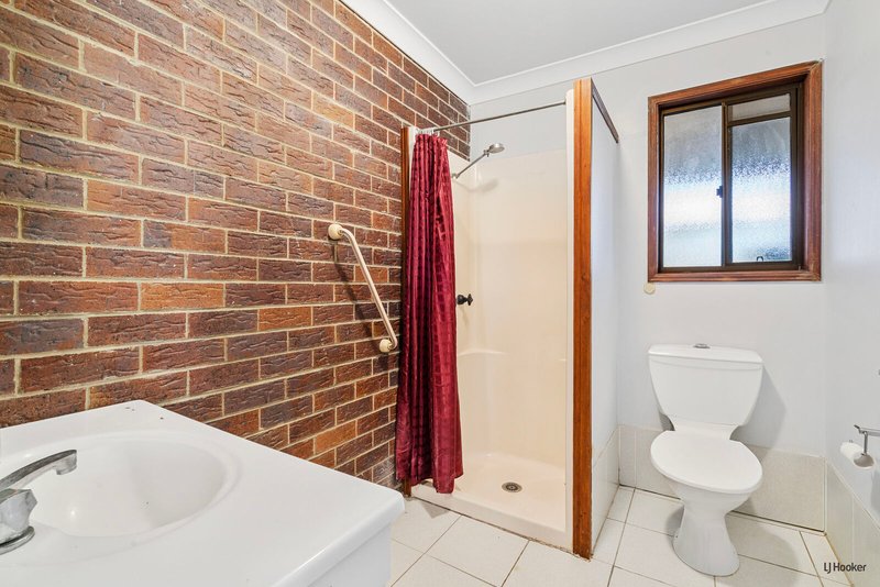 Photo - 30 Swanbourne Way, Elanora QLD 4221 - Image 9