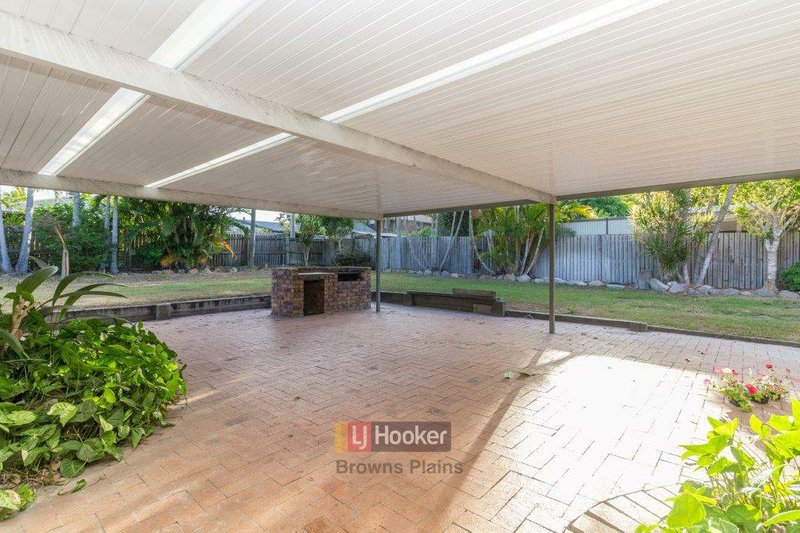 30 Sweetgum Street, Hillcrest QLD 4118