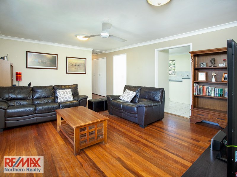 Photo - 30 Tamarix St , Bray Park QLD 4500 - Image 4