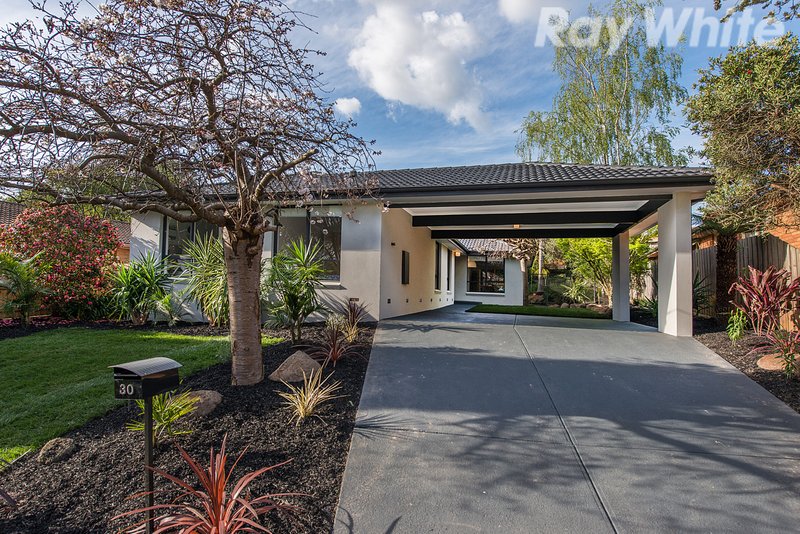 Photo - 30 Tarwin Drive, Croydon Hills VIC 3136 - Image 1